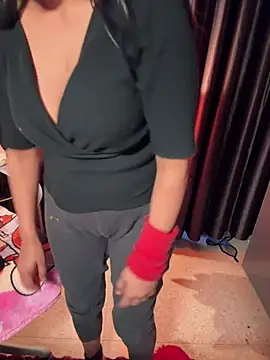 Lucky_Flora's cam snapshot