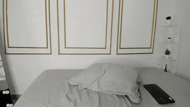 julieta_aguilar1's cam snapshot