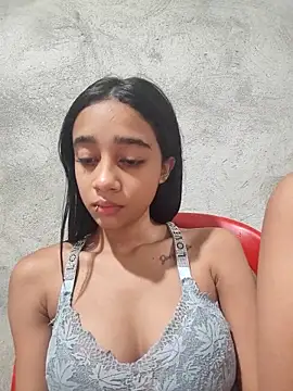 Zoe_Sweett18 live sex cam