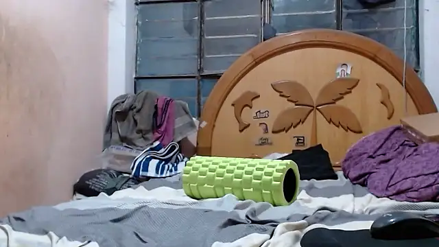 nakedlima live sex cam