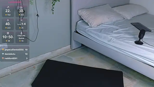 NickiWestt___'s cam snapshot