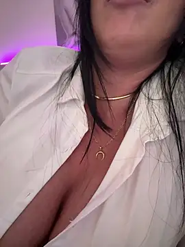 TiffanyRoxx live sex cam