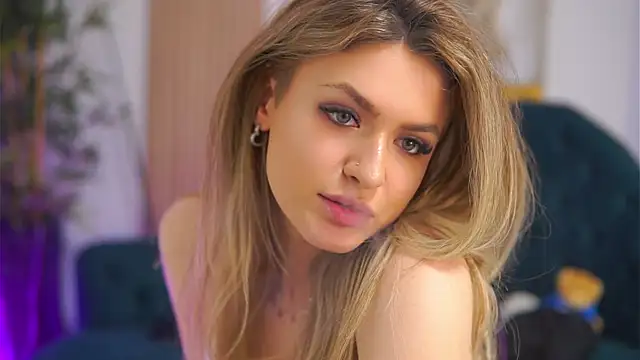 NayaQuinn's cam snapshot