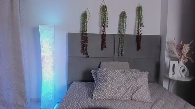 JulietaSnow's cam snapshot