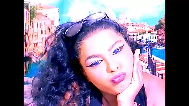 Indianfairy99's cam snapshot