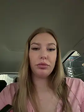 Chloemillerrxx live sex cam