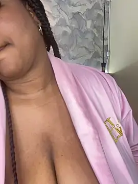 AinaraJimenez live sex cam