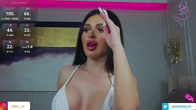 AmyAzureee live sex cam