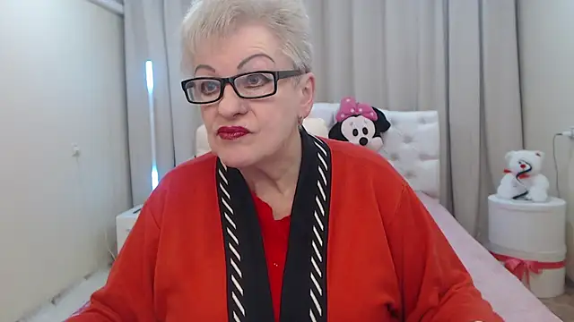 KayleSmoll's cam snapshot