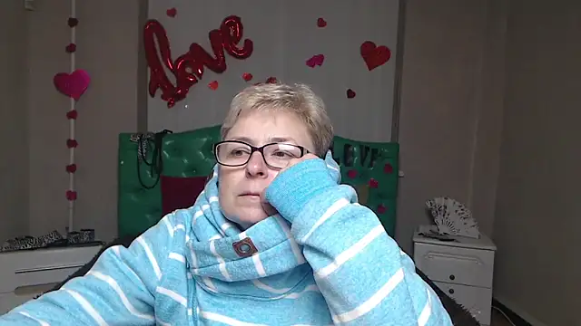 EmiliaGree's cam snapshot