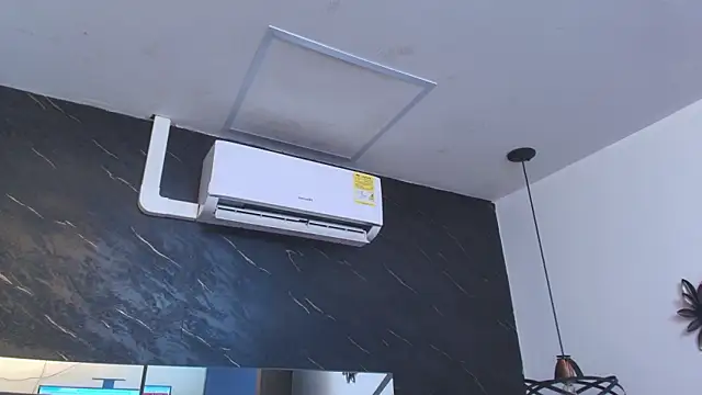 kissme_luna's cam snapshot