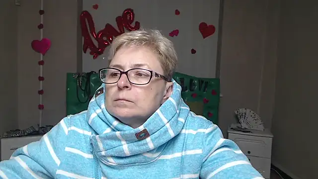 EmiliaGree's cam snapshot