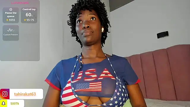 Tahira_21_'s cam snapshot