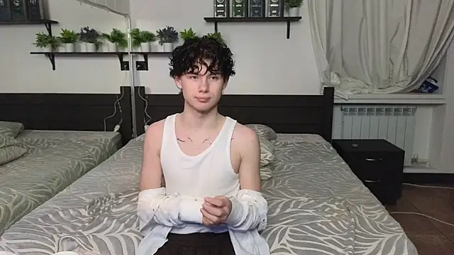 Cute_Mike's cam snapshot