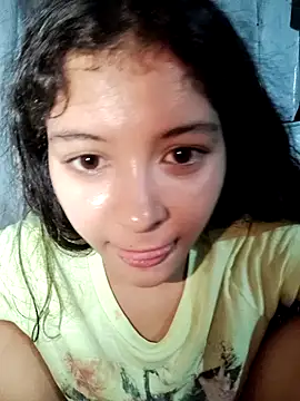 Soymaia's cam snapshot