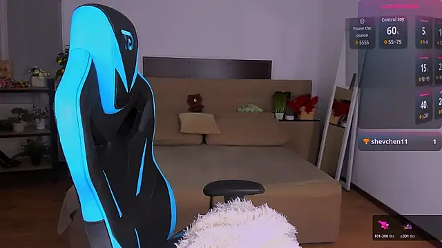 Viola__Shy's cam snapshot