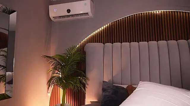 KatlynRous's cam snapshot