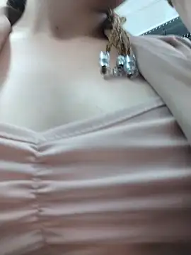 SirenRouge_69's cam snapshot