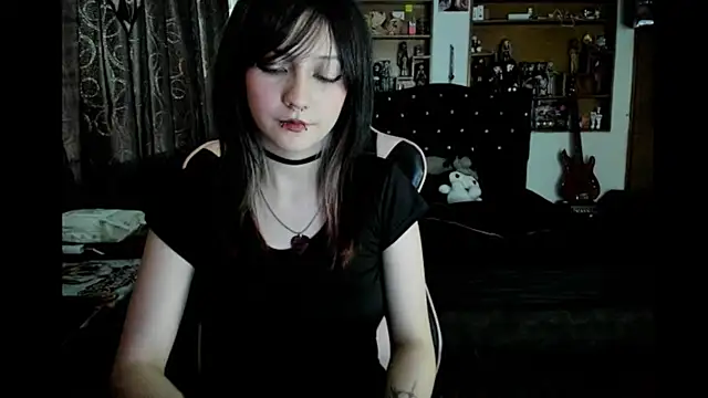 Maki_Zein_'s cam snapshot