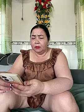 Alinat_'s cam snapshot