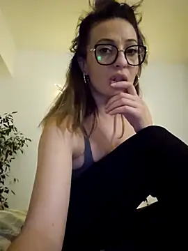 Bel_lla036Bella's cam snapshot