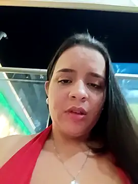 Julieth_hot-69's cam snapshot