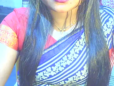 Nusrat_Faria07's cam snapshot