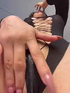 Juanita-Diaz's cam snapshot