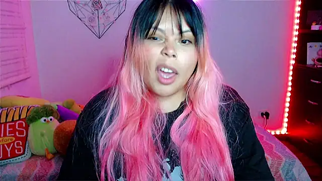 EllieMoonX's cam snapshot