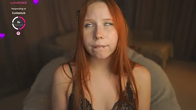 TarynJoice's cam snapshot