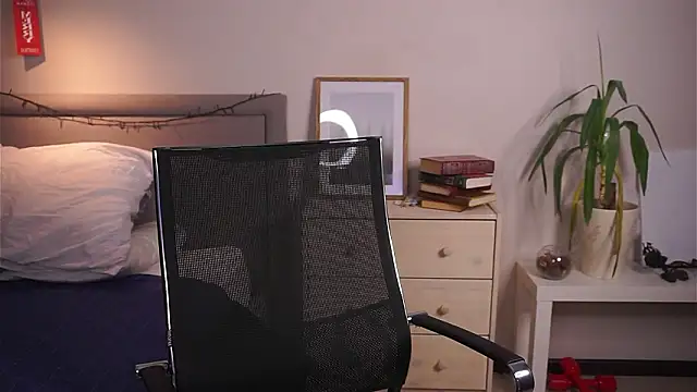 DejaBez's cam snapshot