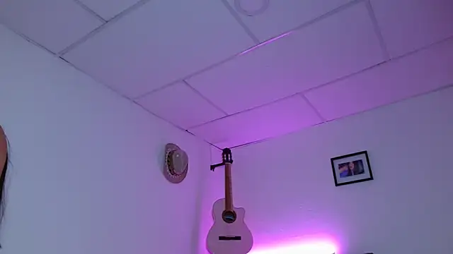 Miss_cand7's cam snapshot