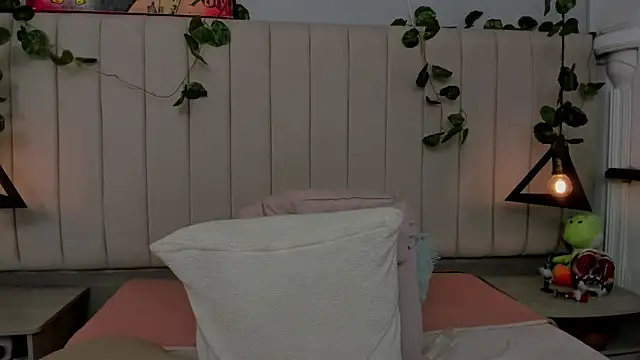 Paulina_Lopezz's cam snapshot