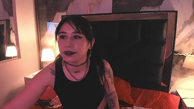 SusanVilla's cam snapshot