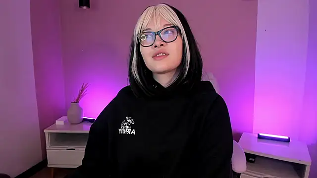 _asami_chieko_'s cam snapshot