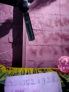 Pooja750's cam snapshot