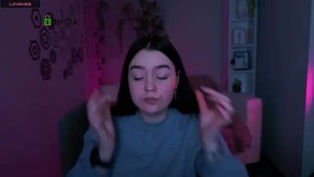 monica_xcx's cam snapshot