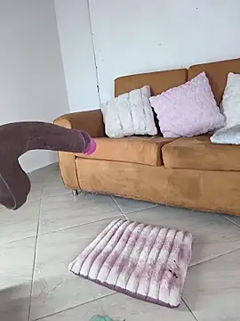 In-Ur-dreams's cam snapshot