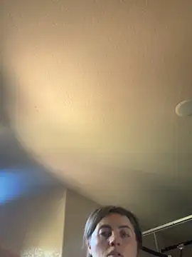 M1l3yD3w's cam snapshot