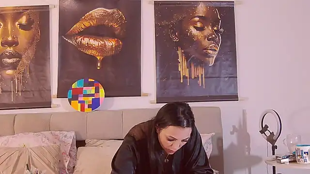 ReiyaRey's cam snapshot