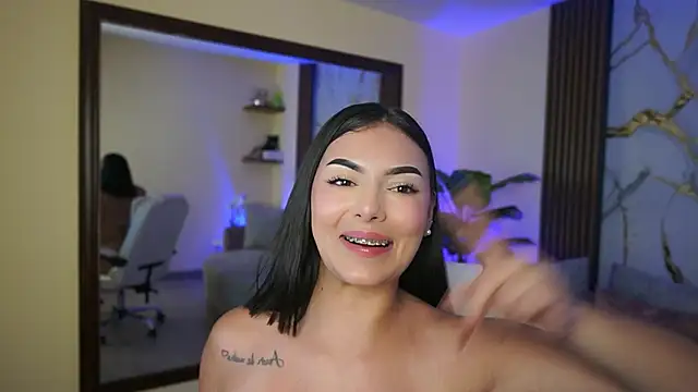 LiaWheeler's cam snapshot