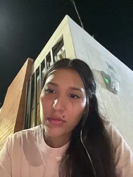 IsabellaJoness_'s cam snapshot