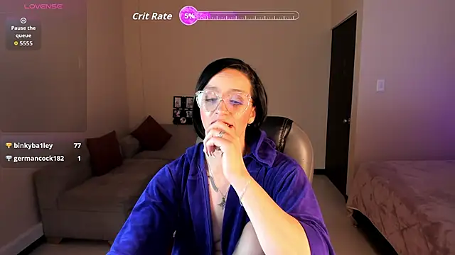 Kristen_Garner's cam snapshot