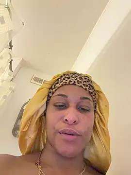 Realwetpussy live sex cam