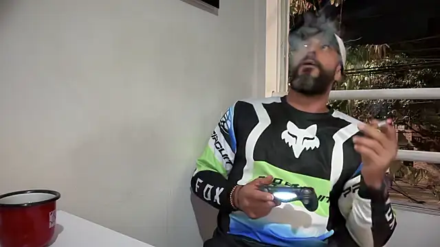 romeolovedark's cam snapshot