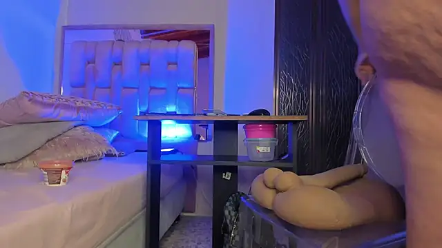 swt-booty's cam snapshot