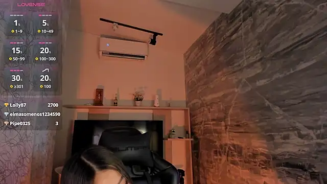 LunaBaker-1's cam snapshot