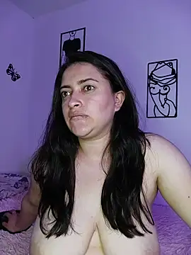 By_Lia's cam snapshot