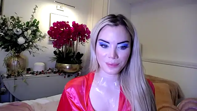 britishlucy's cam snapshot