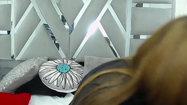 MonzerratBoyer's cam snapshot